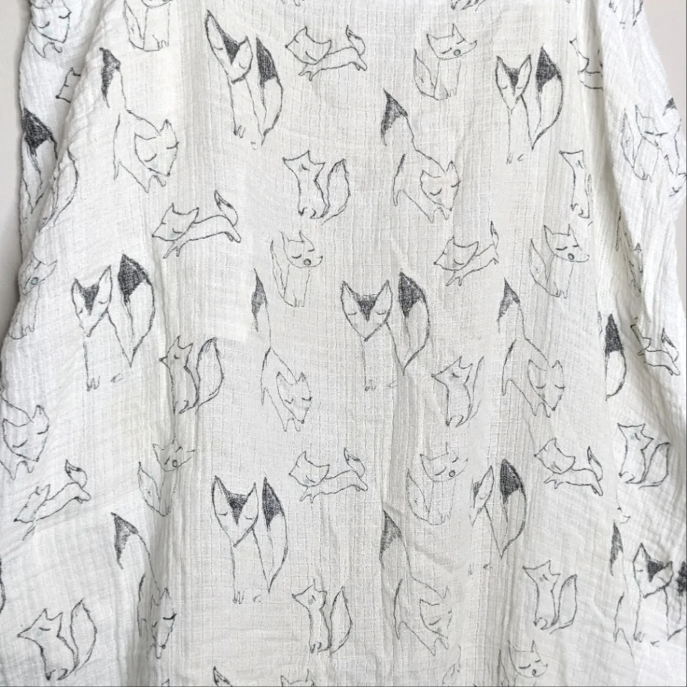 Aden + Anais Fox Sketch Woodland Crib Sheet - Picture 3 of 4